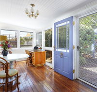 Garden Cottage - Hobart Tourism
