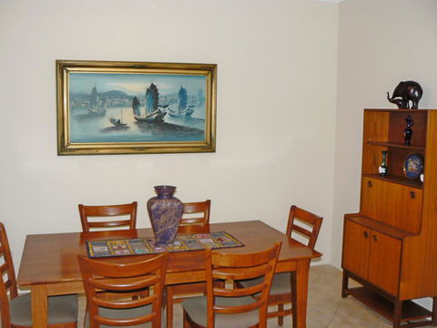 Geraldton Luxury Retreat 2 - Hobart Tourism 2