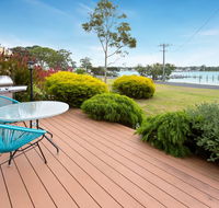 Getaway - waterfront island living - Hobart Tourism