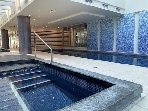 GLENELG Five Stars - Hobart Tourism 1