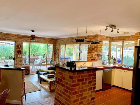 Glenway House, Spa Oasis Rockingham - Tourism TAS 2