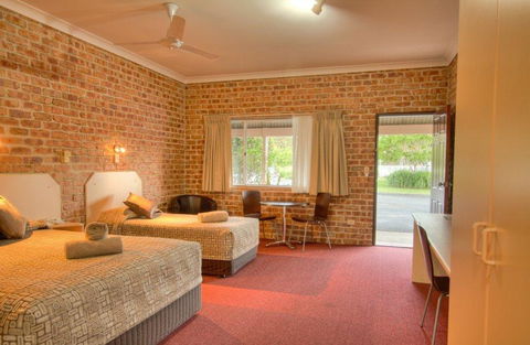 Country Lodge Motel - Tourism TAS 2