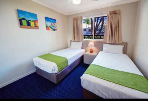 Gold Coast Family Apartment - Hobart Tourism 2
