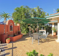 Golden Cane Bed  Breakfast - Tourism TAS