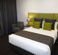 Golden Chain Tower Motor Inn - Tourism TAS
