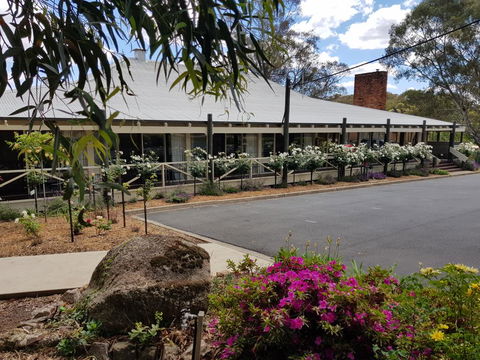 Golden Heritage Accommodation - Tourism TAS 1