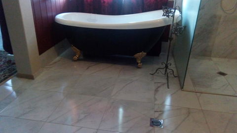 GOLDEN LACE B&B - Hobart Tourism 0