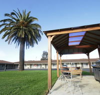 Golden Palms Motel - Tourism TAS