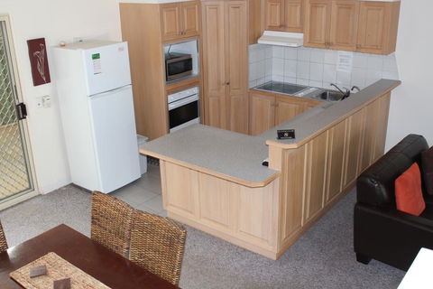 Golden Rivers Holiday Apartments - Tourism TAS 1