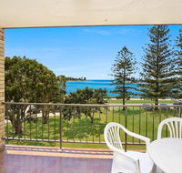 Golden Shores U8 21 Landsborough Parade - Tourism TAS