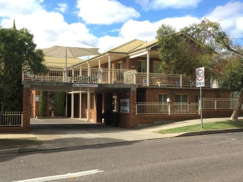 Golf Links Motel - Tourism TAS 0