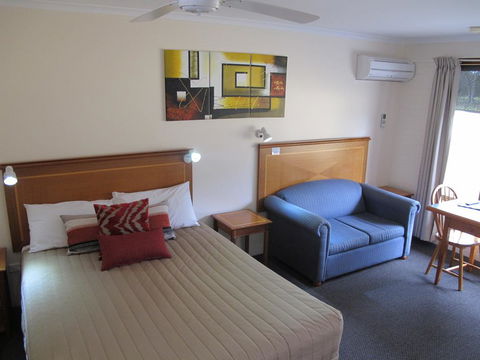 Golfers Lodge Motel - Hobart Tourism 0