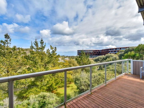 Golfers Paradise By The Beach - Tourism TAS 3