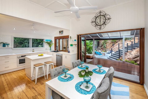 Gorgeous Home 3 Mins To Strand - Tourism TAS 3