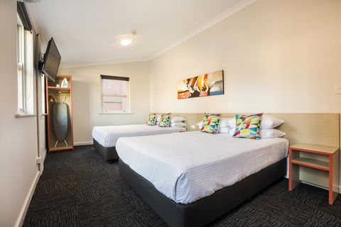 Granville Hotel - Hobart Tourism 1
