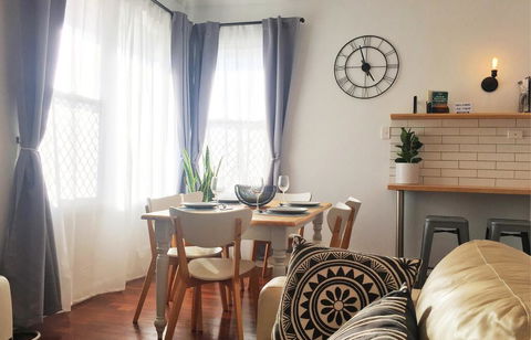 Great Comfort & Style In Central Location - Tourism TAS 2