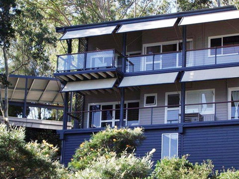 Green Point Lakehouse - Hobart Tourism 1