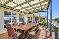 Green Reef Beach House