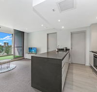 Green Square Stylish Cozy Apartment In SYDNEY - Hobart Tourism