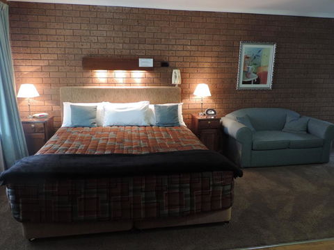 Greenacres Motel - Hobart Tourism 0