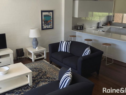 Greenpark #11 - 11/45 Avoca Drive, Avoca Beach - Hobart Tourism 3