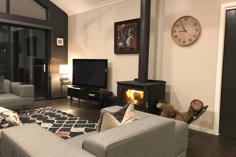 Greenview - Hobart Tourism 3