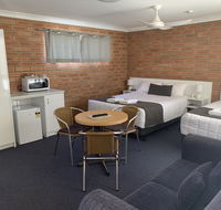 Gunsynd Motor Inn - Hobart Tourism