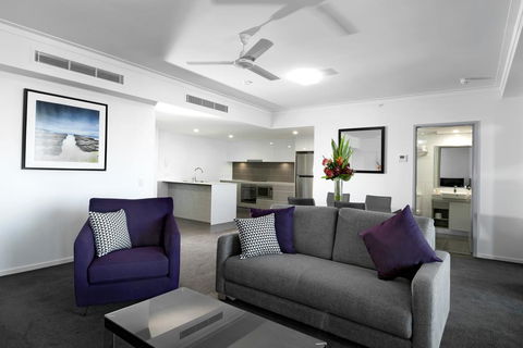 H On Mitchell Apartment Hotel - Tourism TAS 3