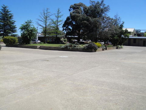 Hamilton Hume Motor Inn - Hobart Tourism 0