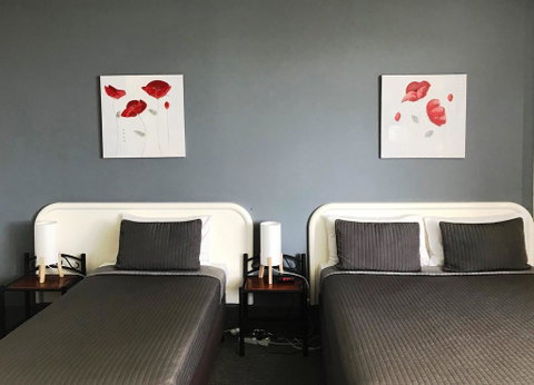 Hamilton Motor Inn - Tourism TAS 3