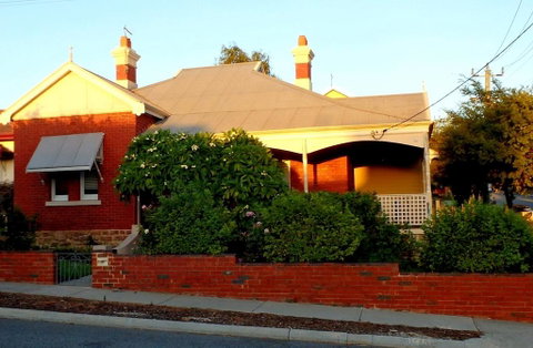 Hamptons Inn Bed & Breakfast - Tourism TAS 1