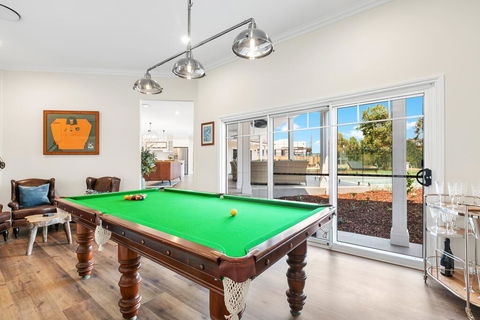 Hamptons On Figtree - Hobart Tourism 2
