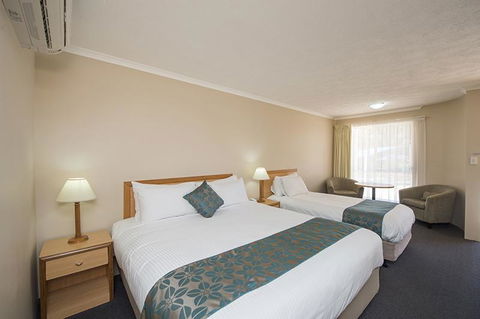 Harbour Sails Motor Inn - Tourism TAS 1