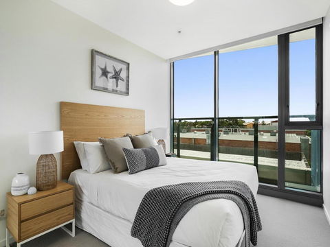 HARBOURSIDE- Hosted By: L'Abode Accommodation - Tourism TAS 2