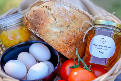 Heggy's Cottage - Hobart Tourism 2