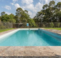 Hermitage Hideaway - Hobart Tourism
