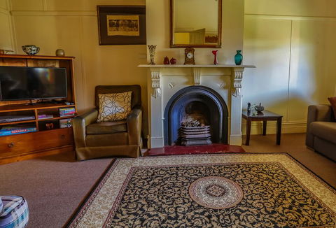 Herrins Lane Cottage - Hobart Tourism 2