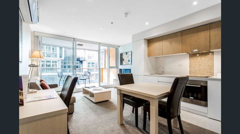 Hi 5 Star Luxury Adelaide City Apartment - Hobart Tourism 3
