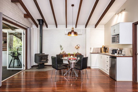 Hidden Valley Eco Spa Lodges & Day Spa - Tourism TAS 2