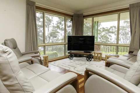 Highland View - Hobart Tourism 2
