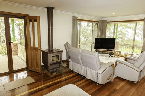 Highland View - Hobart Tourism 1