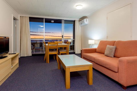 Highpoint International - Hobart Tourism 0