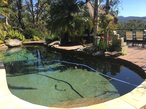 Hinterland Hideaway - Hobart Tourism 3
