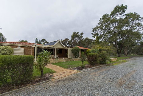 Holiday House On One Six Six - Tourism TAS 1