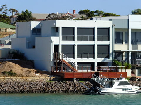 Holiday Vista Wallaroo - Hobart Tourism 1