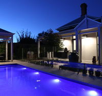 Hollidge House 5 Star Luxury Apartments - Hobart Tourism