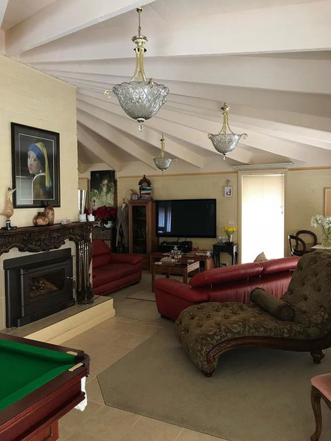 Holly Cottage - Hobart Tourism 3