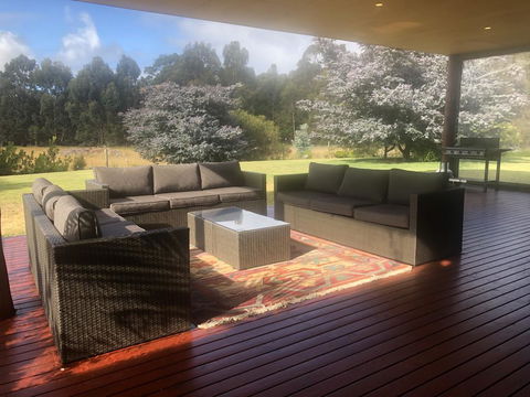 Honeyeater Holiday House - Hobart Tourism 0