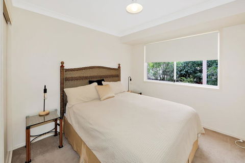 Hook Wine And Sinker Hervey Bay - Hobart Tourism 3