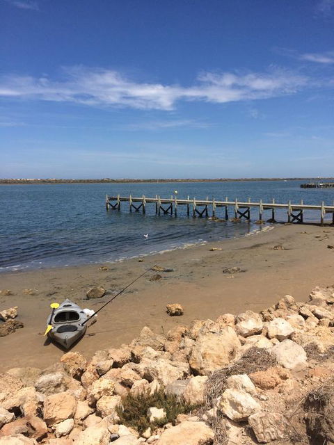 Island Waterfront Getaway - WiFi - Tourism TAS 3